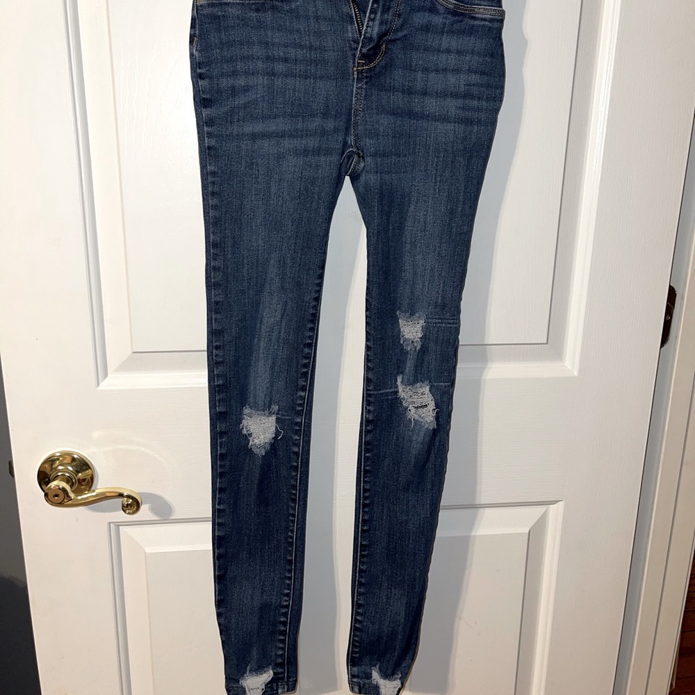 Dark Old Navy Jeggings.